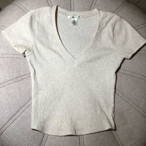Cute v neck top